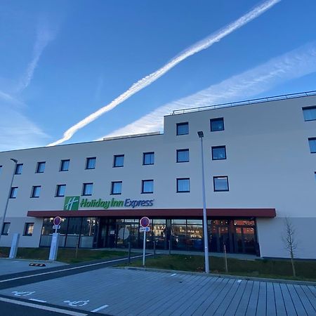Holiday Inn Express Caen Epron By Ihg Ngoại thất bức ảnh